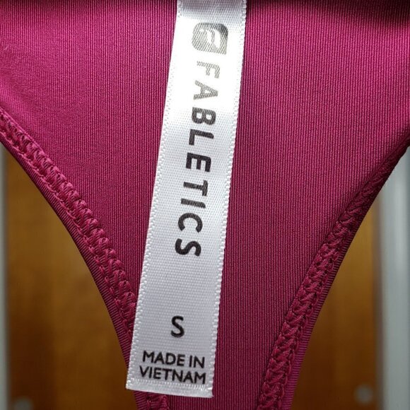 Fabletics Racerback Magenta Pink Tank Top - Picture 4 of 4